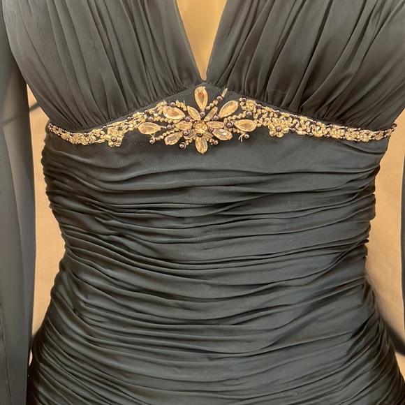 Bella Bridesmaid size tag size 16, street 10  teal iridescent chiffon- 3 pieces - Picture 7 of 9